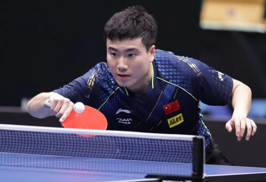 时刻站出来 时刻站出来