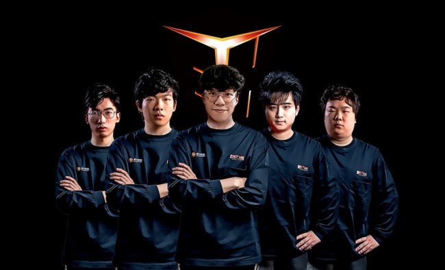 使得他们在 使得他们在