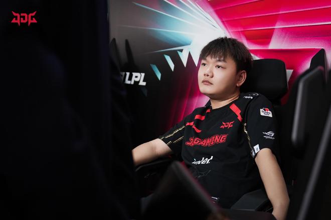 比赛中给予 比赛中给予